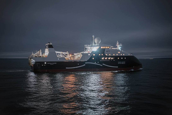 ОСК вывела на ходовые испытания первый серийный морозильный траулер-процессор 