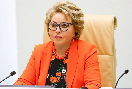 Матвиенко: экономика Запада получает бумеранг от своих же санкций против РФ