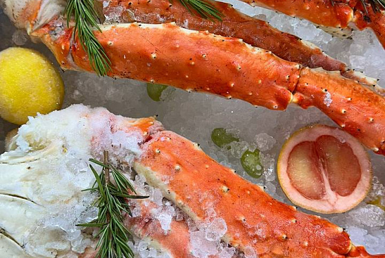 Дмитрий Патрушев и Илья Шестаков ознакомились с российской экспозицией на крупнейшей международной выставке пищевой промышленности Gulfood–2026